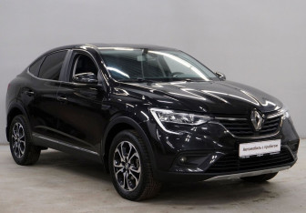 Подержанный автомобиль Renault Arkana 2022 года (3 фото)