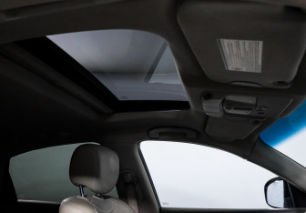 Подержанный автомобиль Infiniti QX70 2013 года (13 фото)