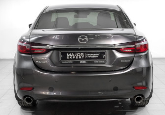 Подержанный автомобиль Mazda 6 Sedan 2019 года (6 фото)