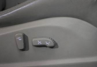 Подержанный автомобиль Nissan Teana 2012 года (14 фото)