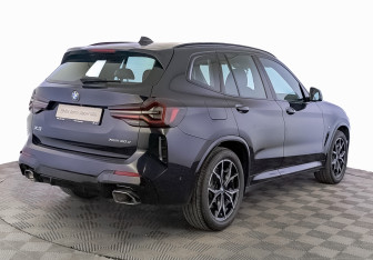 Подержанный автомобиль BMW X3 2021 года (5 фото)