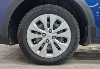 Подержанный автомобиль Kia Rio Hatchback 2021 года (10 фото)