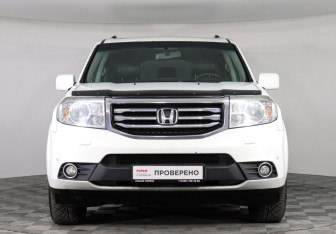 Подержанный автомобиль Honda Pilot 2012 года (2 фото)