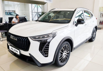 Новый Haval Jolion 2025 (2 фото)