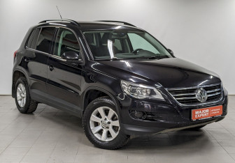 Подержанный автомобиль Volkswagen Tiguan 2010 года (3 фото)