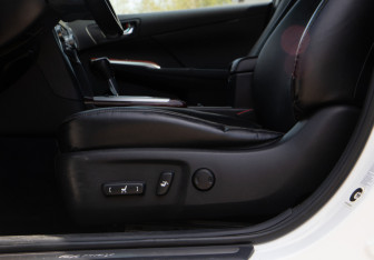 Подержанный автомобиль Toyota Camry Sedan 2014 года (16 фото)