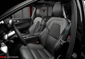 Новый Volvo XC60 2025 (13 фото)