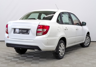 Подержанный автомобиль LADA (ВАЗ) Granta Sedan 2024 года (5 фото)