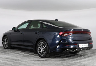 Подержанный автомобиль Kia K5 2021 года (6 фото)