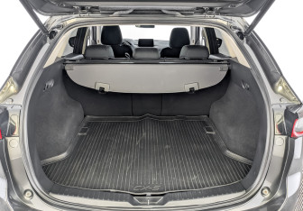 Подержанный автомобиль Mazda CX-5 2022 года (10 фото)