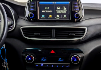 Подержанный автомобиль Hyundai Tucson 2019 года (15 фото)