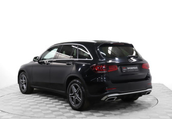 Подержанный автомобиль Mercedes-Benz GLC Coupe 2021 года (7 фото)