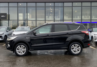 Подержанный автомобиль Ford Kuga 2019 года (8 фото)
