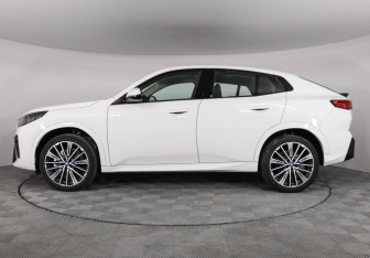 Новый BMW X2 2025 (5 фото)