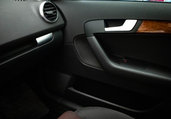 Подержанный автомобиль Audi A3 Hatchback 2012 года (19 фото)