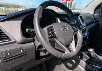 Подержанный автомобиль Hyundai Tucson 2018 года (13 фото)