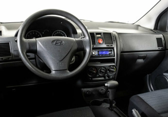 Подержанный автомобиль Hyundai Getz 2008 года (7 фото)