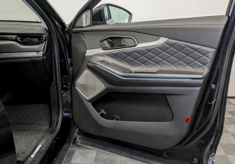 Подержанный автомобиль Exeed TXL 2022 года (25 фото)