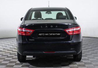 Подержанный автомобиль LADA (ВАЗ) Vesta Sedan 2021 года (4 фото)