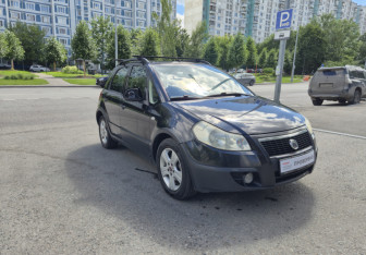 Подержанный автомобиль Fiat Sedici 2008 года (3 фото)