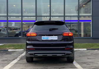 Подержанный автомобиль Chery Tiggo 8 Pro 2021 года (6 фото)