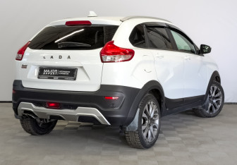 Подержанный автомобиль LADA (ВАЗ) XRAY 2019 года (5 фото)