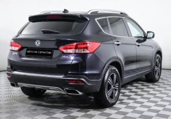 Подержанный автомобиль DongFeng AX7 2019 года (3 фото)