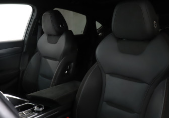 Подержанный автомобиль Geely Tugella 2023 года (17 фото)