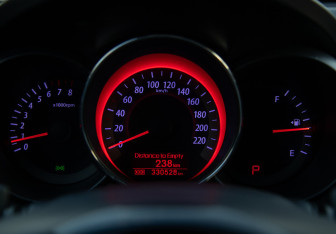 Подержанный автомобиль Kia Cerato Sedan 2012 года (9 фото)