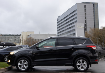Подержанный автомобиль Ford Kuga 2014 года (6 фото)