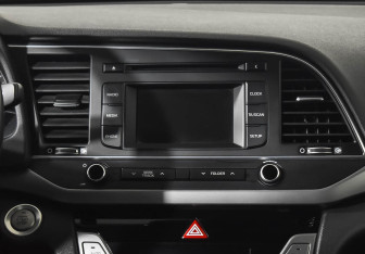 Подержанный автомобиль Hyundai Elantra Sedan 2017 года (13 фото)