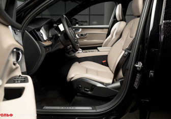 Новый Volvo XC90 2025 (22 фото)