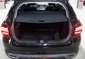 Подержанный автомобиль LADA (ВАЗ) Vesta Wagon 2024 года (10 фото)