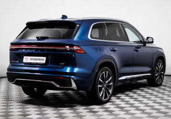 Подержанный автомобиль Geely Monjaro 2024 года (5 фото)