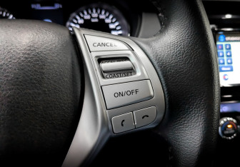 Подержанный автомобиль Nissan X-Trail 2016 года (27 фото)