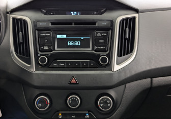 Подержанный автомобиль Hyundai Creta 2018 года (17 фото)