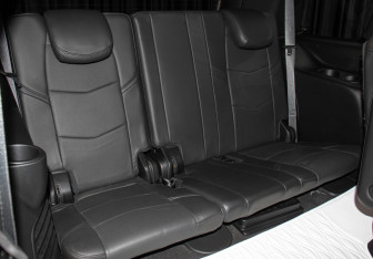 Подержанный автомобиль Cadillac Escalade Suv 2020 года (13 фото)