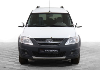 Подержанный автомобиль LADA (ВАЗ) Largus Wagon 2018 года (2 фото)