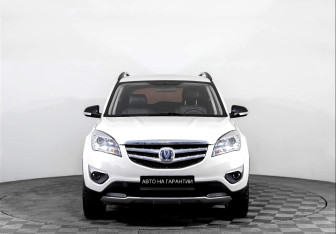 Подержанный автомобиль Changan CS35 2016 года (2 фото)