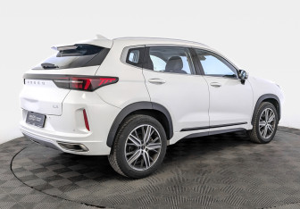 Подержанный автомобиль Exeed LX 2022 года (5 фото)