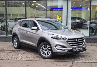 Подержанный автомобиль Hyundai Tucson 2017 года (3 фото)
