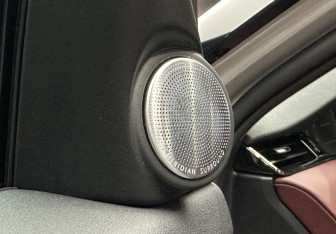 Новый Land Rover Range Rover Evoque 2025 (10 фото)