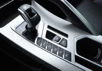Подержанный автомобиль Geely Coolray 2020 года (15 фото)