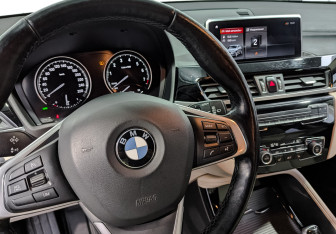 Подержанный автомобиль BMW X2 2021 года (26 фото)