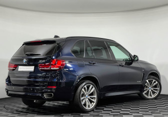 Подержанный автомобиль BMW X5 2018 года (2 фото)