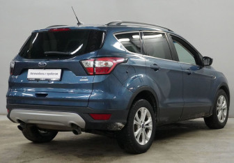 Подержанный автомобиль Ford Escape 2018 года (5 фото)