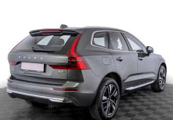 Новый Volvo XC60 2025 (2 фото)