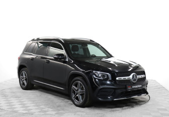 Подержанный автомобиль Mercedes-Benz GLB 2020 года (3 фото)