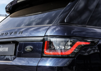 Подержанный автомобиль Land Rover Range Rover Sport 2015 года (45 фото)