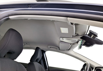 Подержанный автомобиль Volvo V40 Cross Country 2013 года (22 фото)